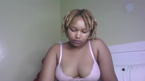 Snapshot of browny_candyz chatting on 27, 2, 2025 Tracy online show from 27, 2, 2025
