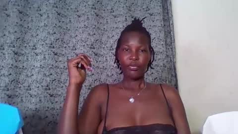 Snapshot of browny_candyz chatting on 4, 10, 2025 Tracy online show from 4, 10, 2025