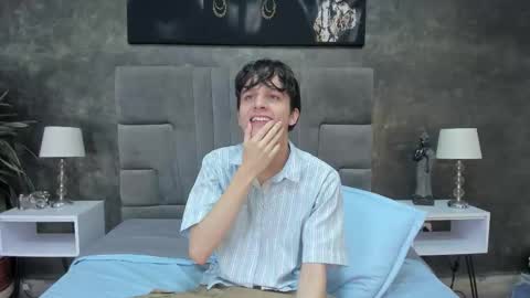 Bruce Hans online show from 14, 12, 2025