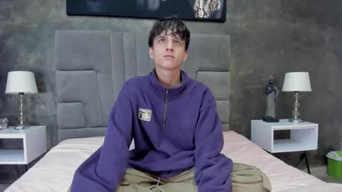 Bruce Hans online show from 4, 3, 2026