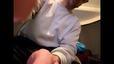 brucelogan80 online show from 17, 11, 2025