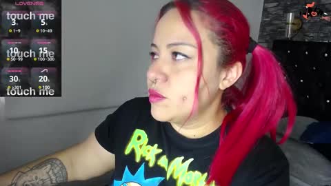 Bruja SCarlata online show from 12, 2, 2025