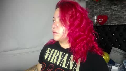 Bruja SCarlata online show from 20, 2, 2025