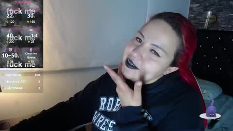 Bruja SCarlata online show from 5, 3, 2025