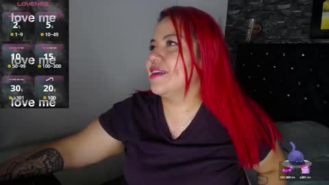Bruja SCarlata online show from 12, 3, 2025