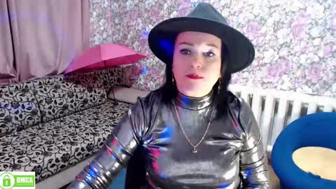 Julia online show from 12, 1, 2025