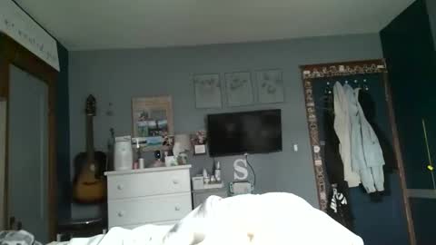 brunettebaby040 online show from 27, 9, 2025