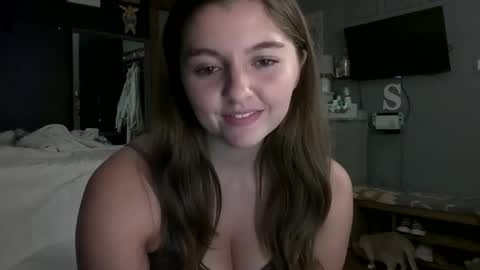 brunettebaby040 online show from 29, 9, 2025