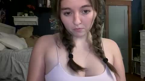 brunettebaby040 online show from 29, 11, 2025