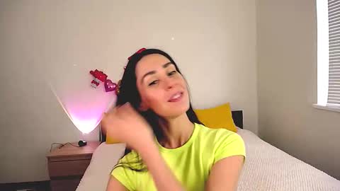 Ellis online show from 4, 11, 2025