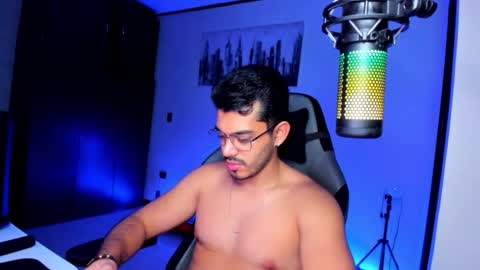 Snapshot of bruno_diaz31 chatting on 12, 1, 2025 Bruno online show from 12, 1, 2025