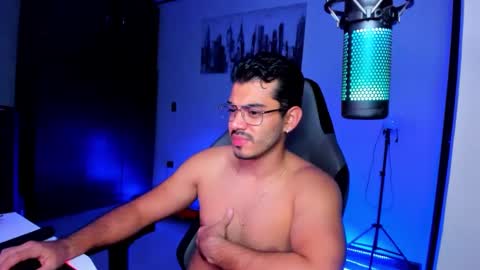 Snapshot of bruno_diaz31 chatting on 19, 1, 2025 Bruno online show from 19, 1, 2025