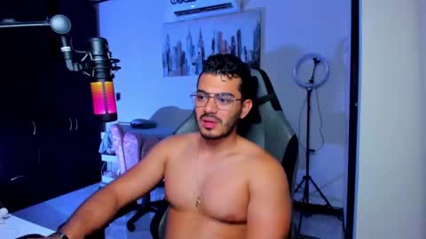 Snapshot of bruno_diaz31 chatting on 24, 10, 2025 Bruno online show from 24, 10, 2025