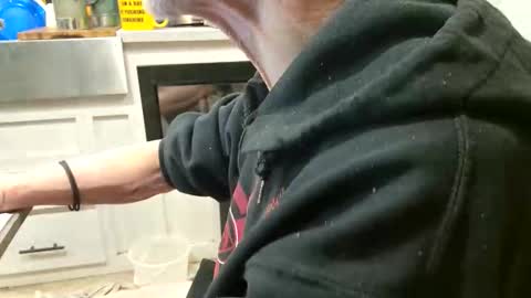 Steve... aka SkinnieDippin aka TimberTramp online show from 22, 2, 2026