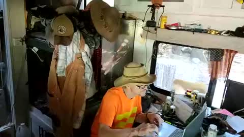 Steve... aka SkinnieDippin aka TimberTramp online show from 22, 6, 2026