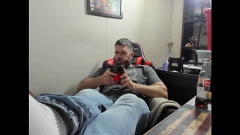 BRUTALMASTER1983 online show from 7, 2, 2026