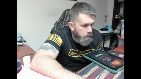 Snapshot of brutalmaster1983 chatting on 17, 5, 2026 BRUTALMASTER1983 online show from 17, 5, 2026