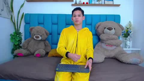 Snapshot of bryan_hotty chatting on 2, 3, 2026 Bryan online show from 2, 3, 2026