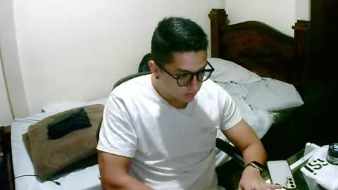 Snapshot of bryanbendy chatting on 8, 3, 2026 bryanbendy online show from 8, 3, 2026
