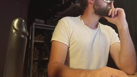 Snapshot of btarkhun chatting on 26, 6, 2026 Anal Orgasm online show from 26, 6, 2026