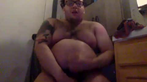 Snapshot of bttmchub98 chatting on 16, 11, 2025 bttmchub98 online show from 16, 11, 2025