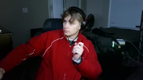 Snapshot of bubblebuttbdn chatting on 18, 12, 2025 BubblebuttBdn online show from 18, 12, 2025