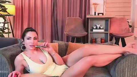 Snapshot of bubblecum4 chatting on 12, 2, 2025 MayaCroft online show from 12, 2, 2025