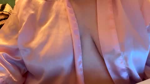 Snapshot of bubblegirl0 chatting on 16, 3, 2026 bubblegirl online show from 16, 3, 2026