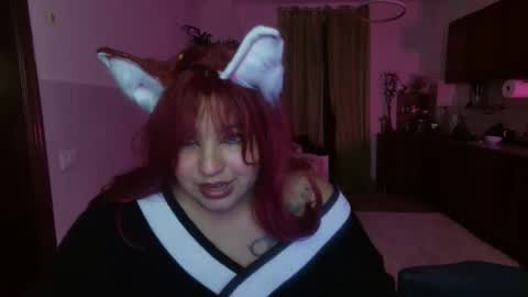Snapshot of bubbles_rose chatting on 13, 11, 2025 Bubble rose online show from 13, 11, 2025