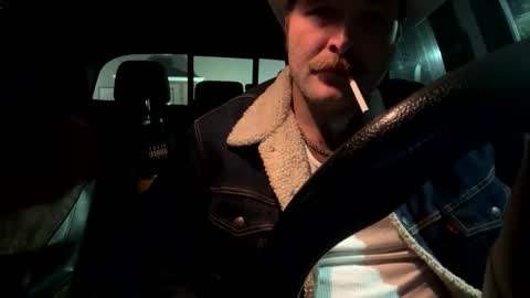 Snapshot of buckbackwoods chatting on 14, 10, 2025 buckbackwoods online show from 14, 10, 2025