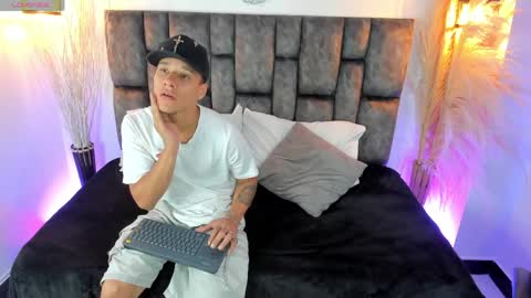 buda cataleya online show from 8, 4, 2026