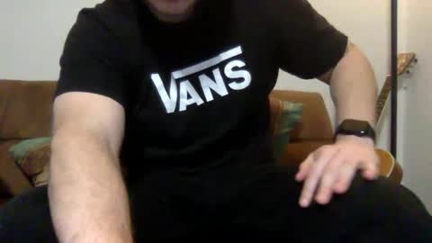 Snapshot of budsmoke33 chatting on 18, 2, 2025 budsmoke33 online show from 18, 2, 2025