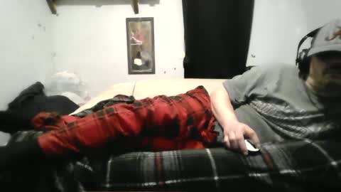 Snapshot of budsonly33 chatting on 4, 10, 2025 budsonly33 online show from 4, 10, 2025