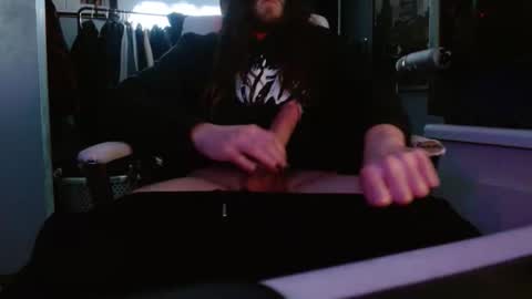 Snapshot of builtdeadboy chatting on 1, 12, 2025 builtdeadboy online show from 1, 12, 2025