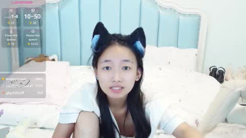 Sandy----xx online show from 6, 11, 2025