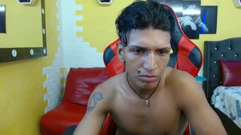 Snapshot of bull_cam chatting on 14, 9, 2025 bull_cam online show from 14, 9, 2025