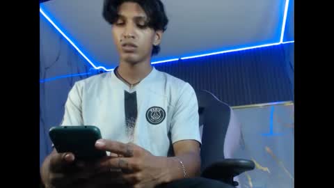 Snapshot of bull_cam chatting on 16, 9, 2025 bull_cam online show from 16, 9, 2025