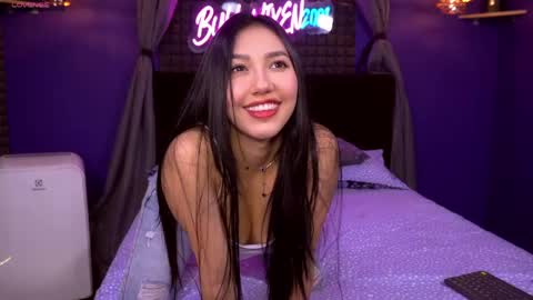 Snapshot of bull_vixen2001 chatting on 19, 5, 2026 Bunny and The Rock online show from 19, 5, 2026