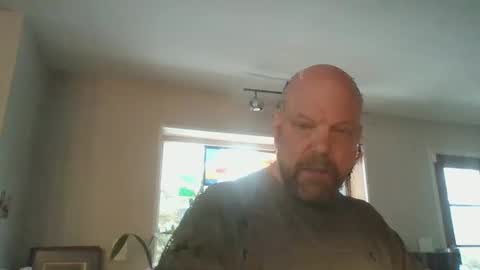 Snapshot of bulldog302w chatting on 19, 1, 2025 bulldog302w online show from 19, 1, 2025