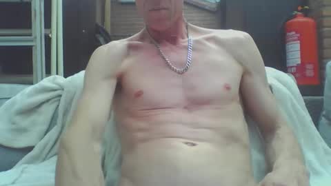 Snapshot of bundy2016 chatting on 4, 5, 2026 Dutch cock online show from 4, 5, 2026