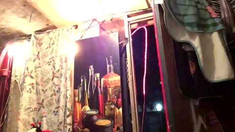 bunniandcryme online show from 21, 11, 2025