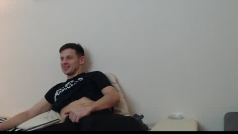 Snapshot of bunny_77 chatting on 7, 12, 2024 Pirate Xtw jerromybunny1 online show from 7, 12, 2024