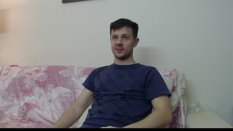 Snapshot of bunny_77 chatting on 8, 1, 2025 Pirate Xtw jerromybunny1 online show from 8, 1, 2025