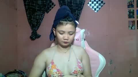 bunny_flower18 online show from 16, 6, 2026