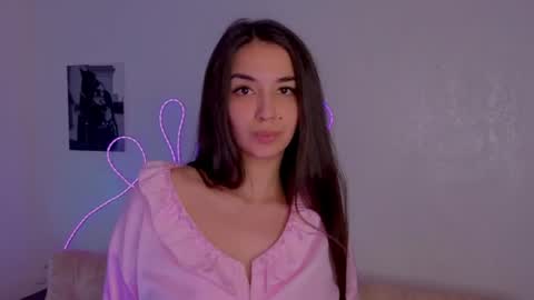 Molly online show from 8, 7, 2026