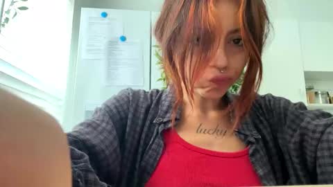 Bunnyaliengirl online show from 19, 11, 2025