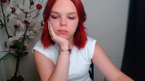Snapshot of bunnybloom_ chatting on 20, 7, 2026 Ariel online show from 20, 7, 2026