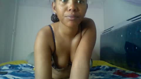 Snapshot of bunnydiva_ chatting on 24, 6, 2026 bunnydiva_ online show from 24, 6, 2026