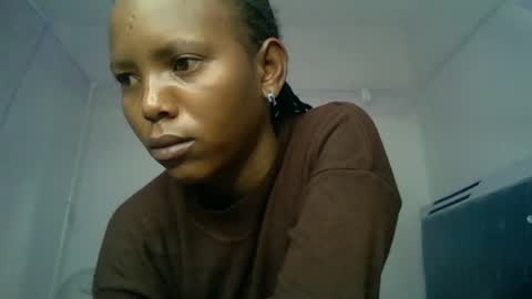 Snapshot of bunnydiva_ chatting on 6, 7, 2026 bunnydiva_ online show from 6, 7, 2026