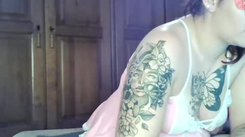 bunnyfox420 online show from 25, 1, 2025